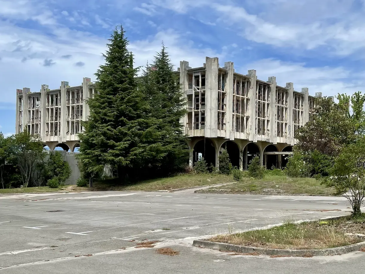 Hotel Palace Haludovo von Außen
