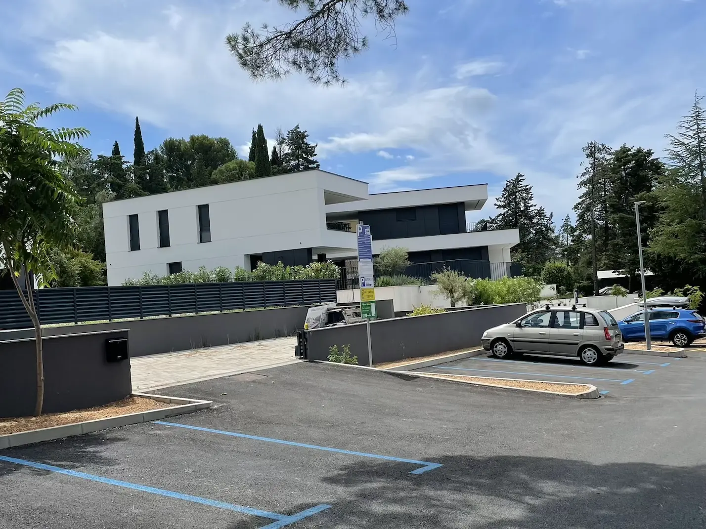 Parkplatz in Malinska-Dubašnica