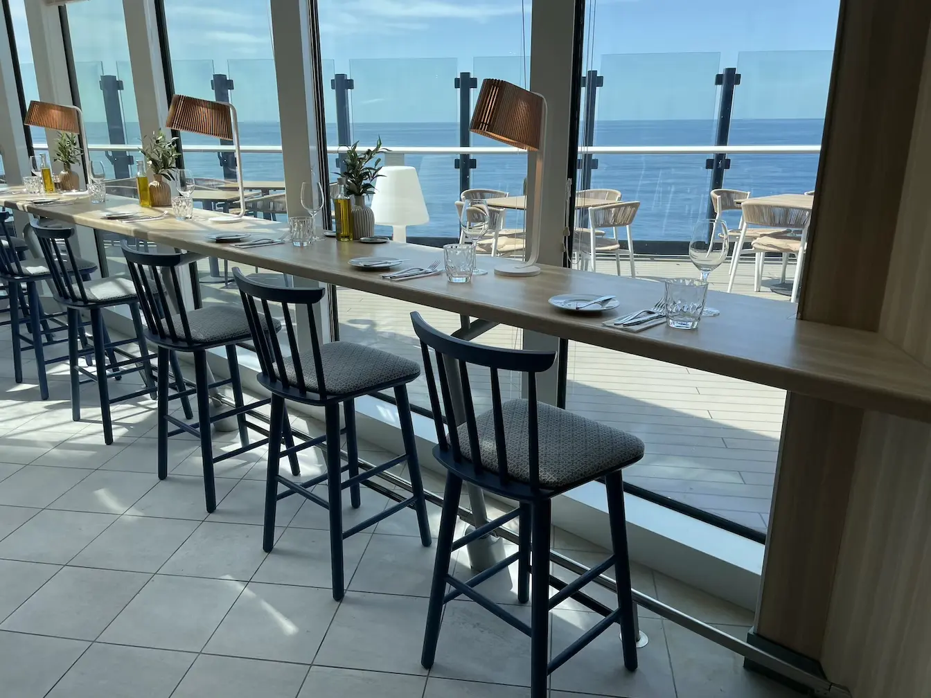 Taverna Dionysos: Essen mit Meerblick